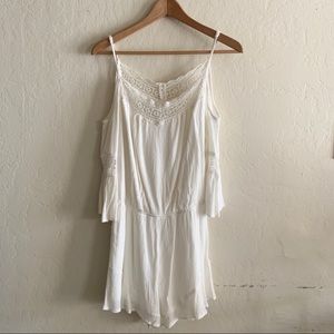 Illa Illa White off-the-shoulder Romper